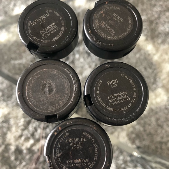 MAC Eyeshadows  in multiple colors - preowned - Picture 2 of 2